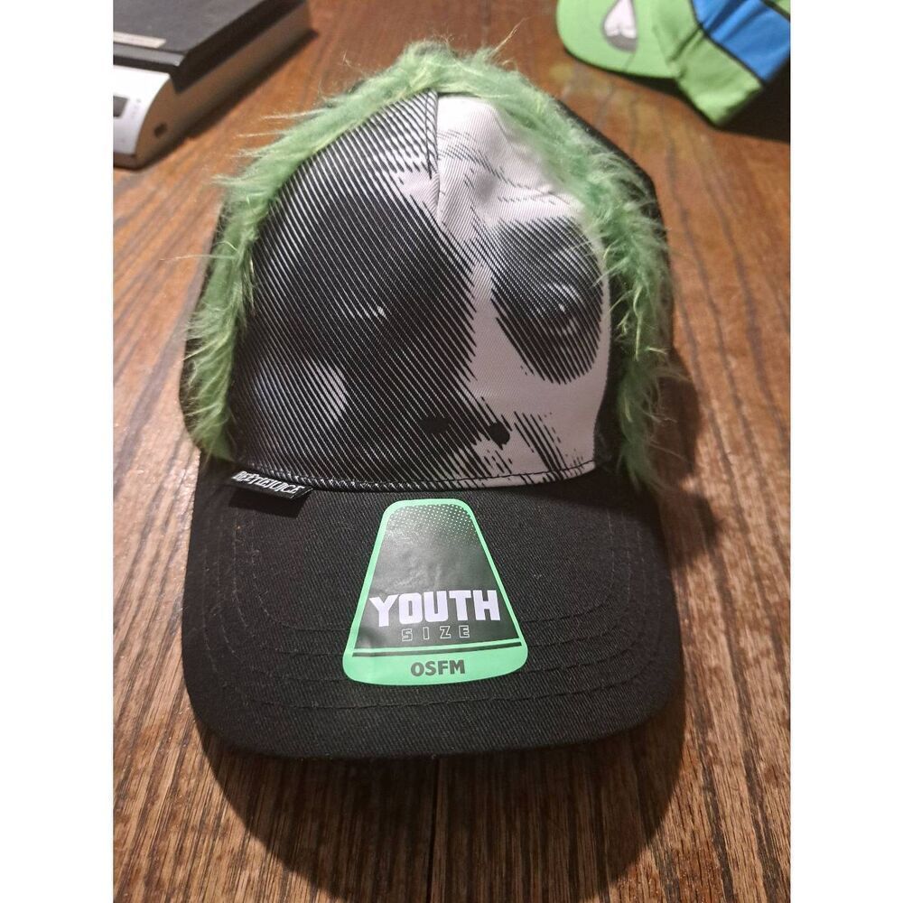 New Berkshire Fashions Beetlejuice Youth Trucker Hat Adjustable Baseball NWT